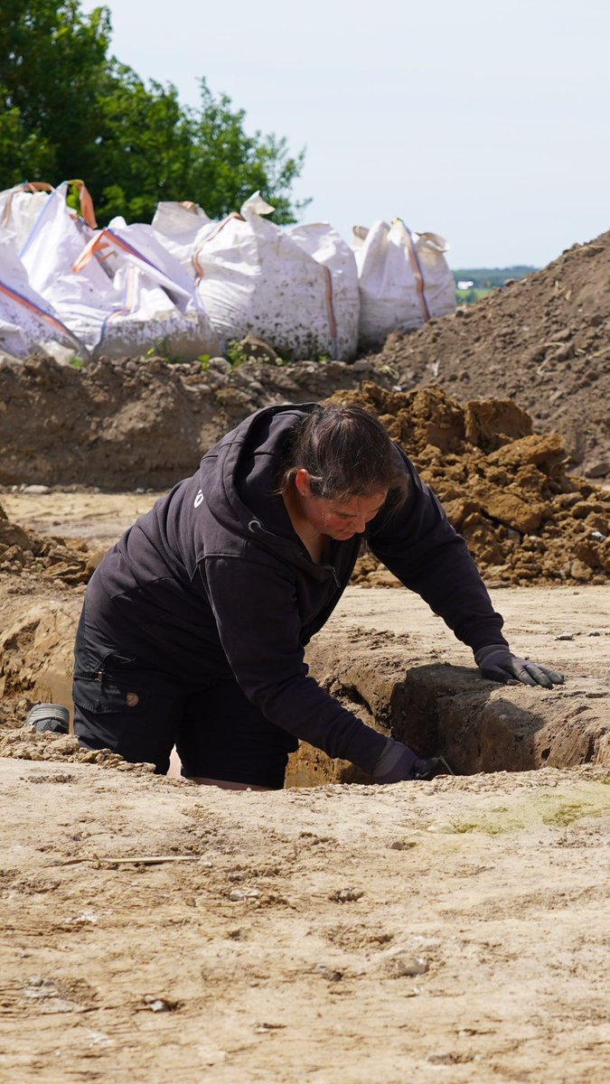 Archaeologists say they have unearthed a Viking Age textile production site in Danish Jutland. The sprawling 100,000-square-meter site features an area for processing flax, plus more than 80 pit houses - semi-submerged huts that were used as workshops and dwellings during the Viking Age.