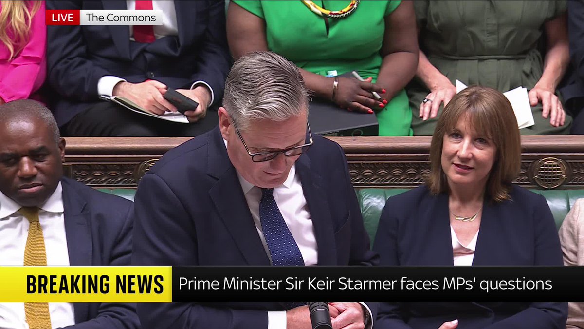 "Somebody leant through the open door. And it was the right honourable gentleman with a bottle of champagne saying, welcome to the New Forest" Starmer shares an anecdote of a family holiday in Desmond Swayne's constituency