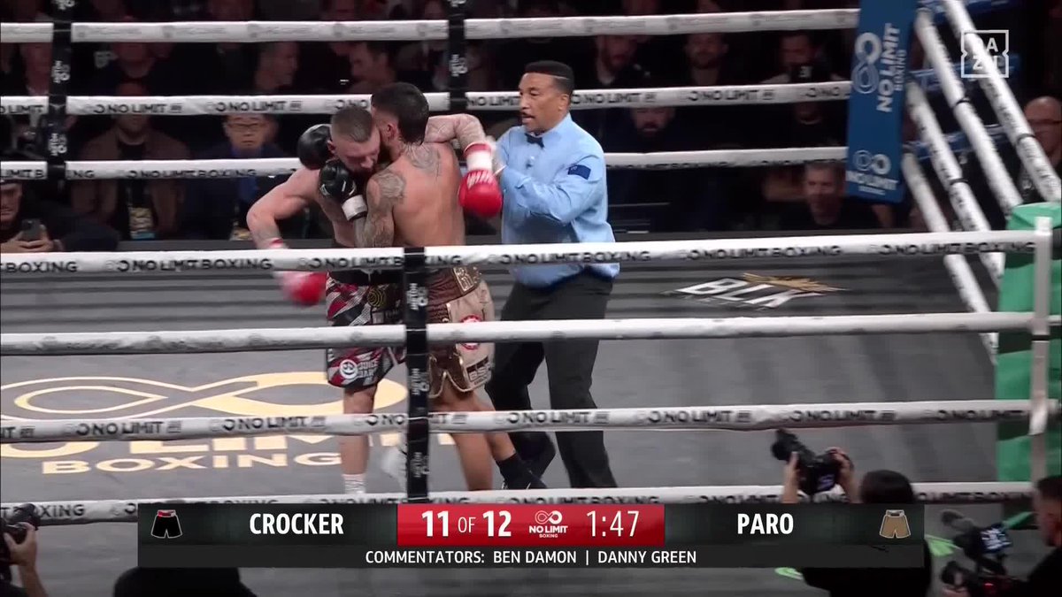 Crocker piles it on with 90 seconds to go as Paro bleeds badly from a cut 🥶 #CrockerParo | Live now on DAZN ▪️