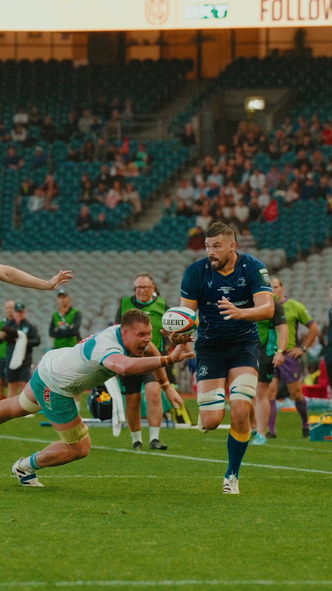 Max with the one-handed grab 💁‍♂️🏉