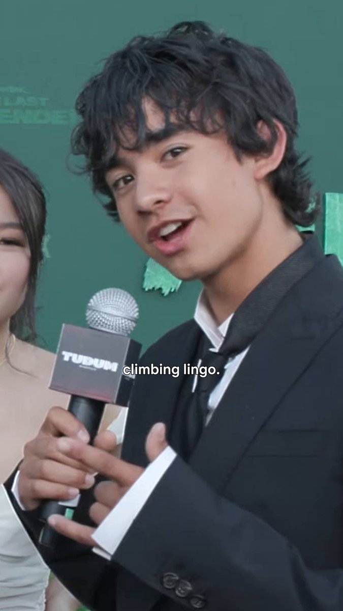 safe to say Gordon Cormier and Miyako rocked the @netflixtudum livestream from the AVATAR: THE LAST AIRBENDER season 2 premiere 🪨💥