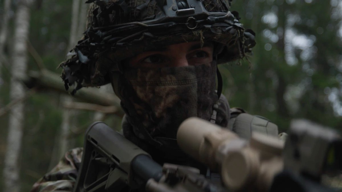 Soldiers can no longer wait to adapt, they are driving the change themselves: shaping demand, working directly with industry, and helping build tomorrow's capability 🪖 Our soldiers now make our contribution to NATO persistent, not periodic. In many places on the eastern flank, this is permanent 🫡