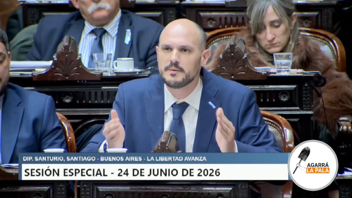 🔥🇦🇷 “HABLAN ÚNICAMENTE DE GASTAR Y NO PAGAR LAS DEUDAS, ESA ARGENTINAS PASÓ, AHORA NOSOTROS VOLVEMOS A INSTALAR LAS BASES DE LA RECONSTRUCCIÓN ARGENTINA” EL DIPUTADO SANTIAGO SANTURIO LE SACÓ LA CARETA A LOS KIRCHNERISTAS DEL CONGRESO Y EXPLICÓ EL DESASTROSO MODELO ECONÓMICO K Santiago Santurio 🇦🇷 Javier Milei