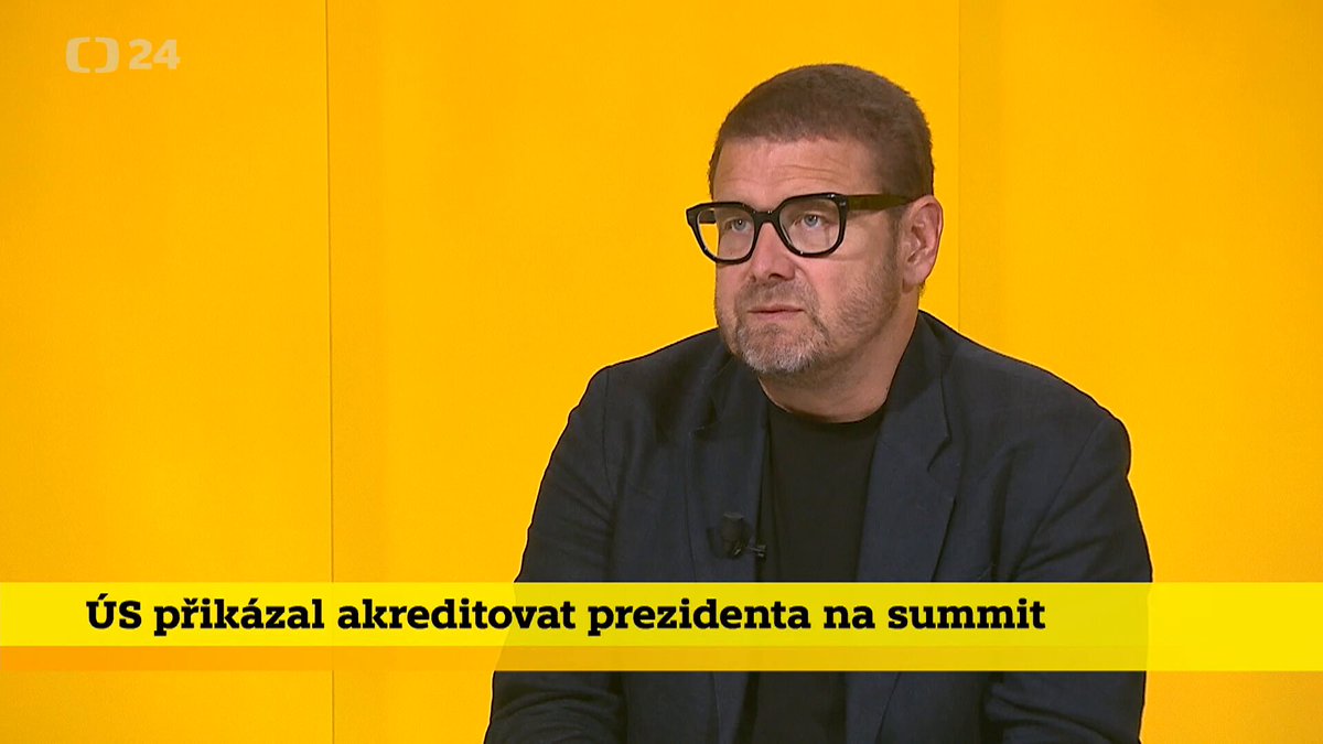 Předběžné opatření Ústavního soudu nařizující vládě umožnit prezidentovi Petru Pavlovi účast na červencovém summitu NATO v dnešní 90' ČT24 rozebírali komentátor Seznam Zpráv Jindřich Šídlo a šéfredaktor deníku Echo24 Dalibor Balšínek.