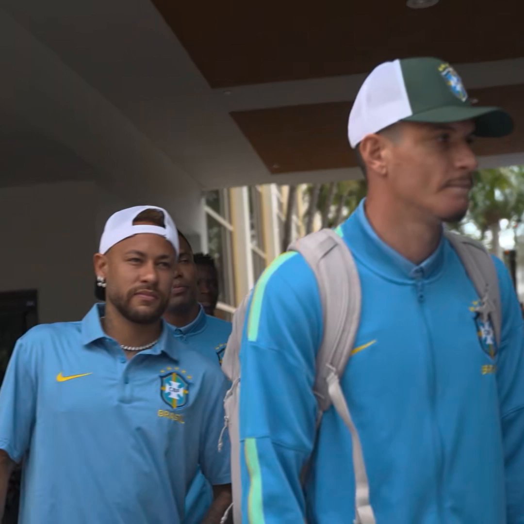 Neymar is in the building. 🇧🇷 #FIFAWorldCup