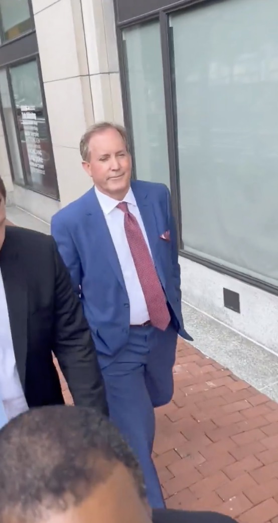 Q: Mr. Paxton, what do you think about Adam Hoffman? Ken Paxton: *no response* Q: Why did you give a plea deal for a child sex predator? Ken Paxton: *no response* Q: Should he be registered as a pedophile in the state of Texas, as a sex offender? Ken Paxton: *no response* Q: What do you have to say to the victim of Adam Hoffman? Ken Paxton: *no response*