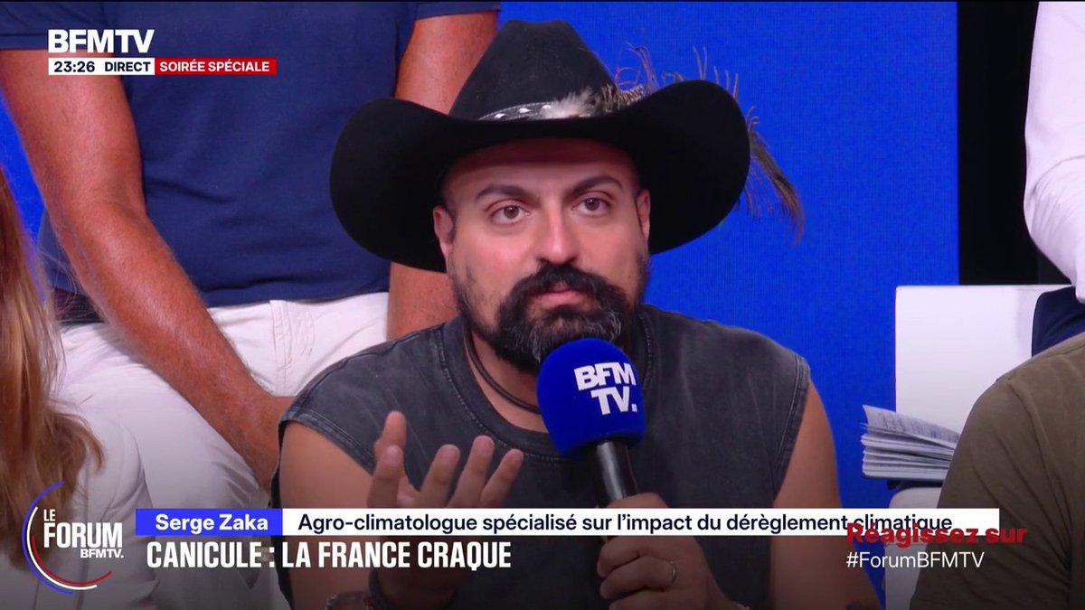 Canicule: "Les feuilles des arbres sont cramées, elles vont tomber dans les jours à venir et ça va réchauffer le paysage", assure Serge Zaka, agro-climatologue #ForumBFMTV