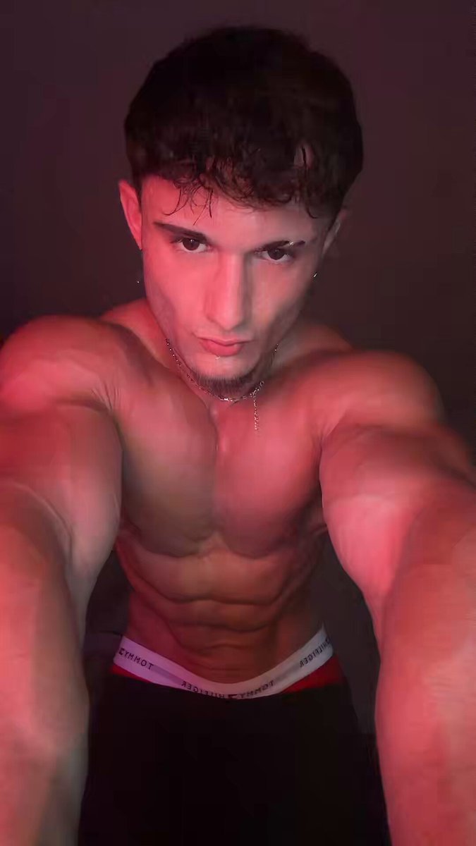 J’ai archi chaud les gars 🥵🥵 Qui me rejoint ??