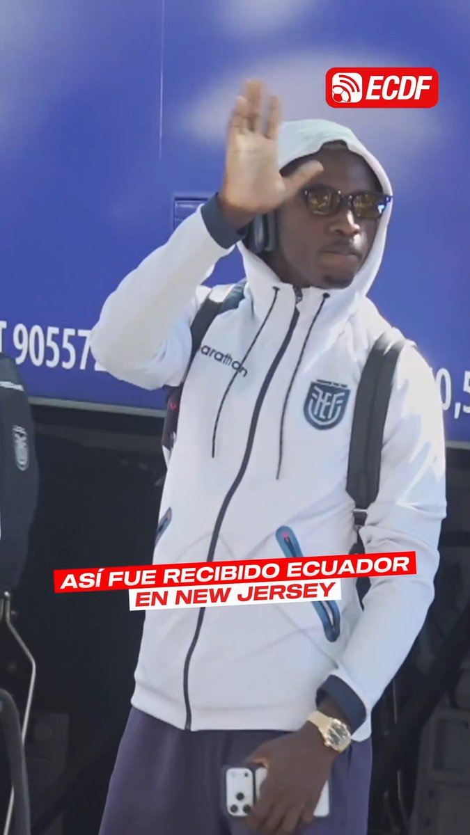 ยกASร FUE RECIBIDO ECUADOR EN NEW JERSEY! ๐ช๐จโค๏ธ ยกCONFIANZA TOTAL! Al ritmo del cรกntico 'Sรญ se puede', los hinchas ecuatorianos se hicieron sentir en la llegada de La Tri. ๐ฅน