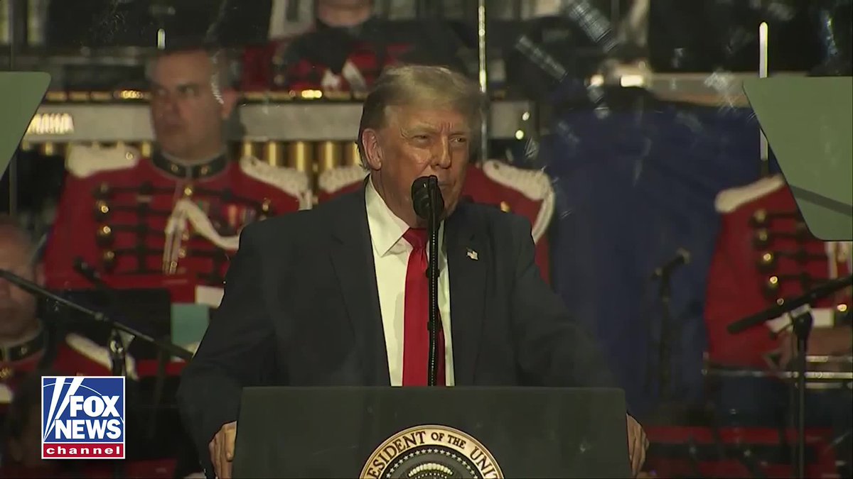 BREAKING: President Trump announces the creation of the "National Garden of American Heroes" in West Potomac Park, a massive new monument dedicated to the country's legacy. The site is set to feature hundreds of statues celebrating the greatest figures in American history. "In West Potomac Park, we are creating the National Garden of American Heroes, featuring 250 or more statues of the greatest Americans who have ever lived." "And next week at Freedom Plaza, we will unveil the spirit of 76 exhibition honoring the heroes and martyrs of the American Revolution."