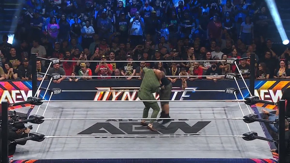 This is just a preview of what will see in the 6-on-6 Steel Cage Match at #ForbiddenDoor, THIS SUNDAY! Watch #AEWDynamite LIVE on TBS &amp; HBO Max