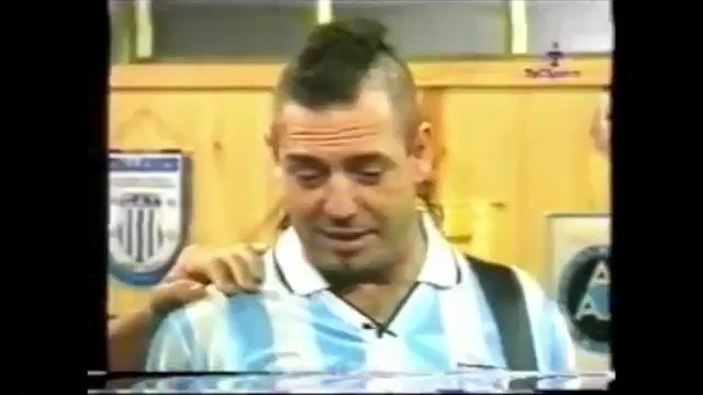 Hoy cumpliría años Ricardo Iorio, músico impulsor del heavy metal argentino y reconocido hincha de #Racing 🎓