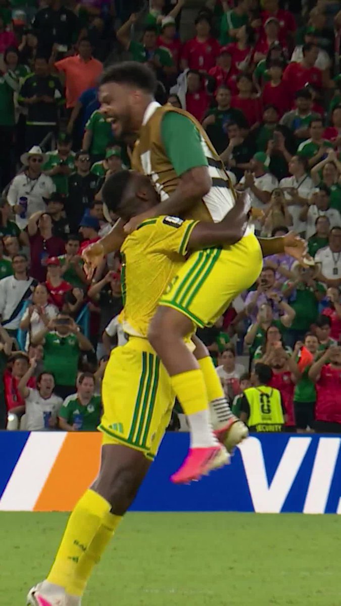 The post-match ๐๐๐๐๐๐ at Monterrey ๐ฅน๐ฟ๐ฆ A moment in history for Bafana Bafana ๐คฉ #DStvFIFAWorldCup2026 | #EverythingCanWait