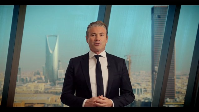 As agentic AI adoption accelerates, energy-efficient and high-performance data center infrastructure is essential to unlocking its full potential. Through our collaboration with HUMAIN, we are advancing AI infrastructure from scalable data center inference to seamless deployment across distributed environments. Together, we are enabling smarter, more connected AI experiences that power the next generation of innovation. #QCOMInvestorDay مع تسارع تبنّي تقنيات الذكاء الاصطناعي الوكيل، تزداد أهمية البنية التحتية لمراكز البيانات والتي تجمع بين الأداء المتميز والكفاءة العالية في استهلاك الطاقة، وتفعّل الإمكانات الكاملة لتلك التقنيات المتطورة. وسنعمل من خلال تعاوننا مع #هيوماين على تطوير بنية تحتية متقدمة للذكاء الاصطناعي، تدعم قدرات التحليل القابلة للتوسع في مراكز البيانات، وتضمن التطبيق السلس في البيئات المتوزعة في مواقع مختلفة، لما فيه توفير تجارب ذكاء اصطناعي أكثر ذكاءً وترابطاً ودعم الجيل التالي من الابتكار