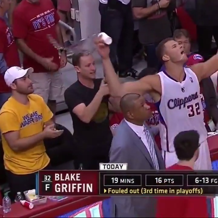 When Blake Griffin accidentally spilled his drink on a fan ๐ฌ