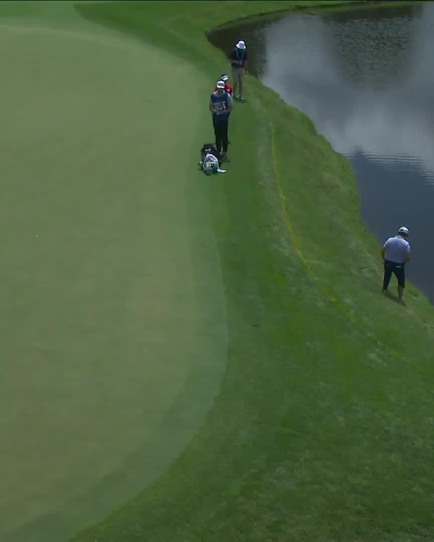 Shoes off, hole out 🚫👟 Yani Tseng loses the socks and shoes to get a good stance and chips in!