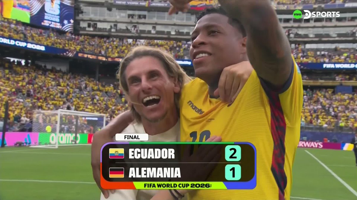 ¡APLAUSOS PARA BECCACECE! 👏🇪🇨 El gran gesto de Gonzalo Plata de cara a la tribuna de Ecuador. #MundialEnDSPORTS #FIFAWorldCup