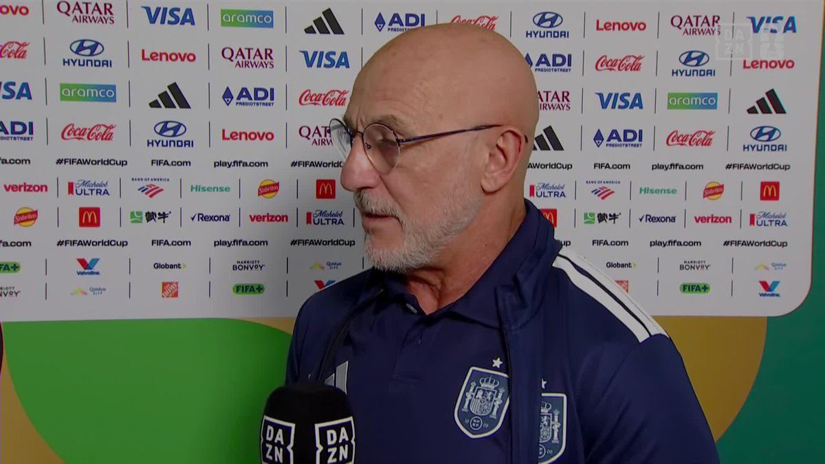Luis de la Fuente por fin puede contar con los 26 convocados 👏 🗣️ "Todos están en condiciones. Ya tengo clara la alineación" #DAZNMundial #FIFAWorldCup