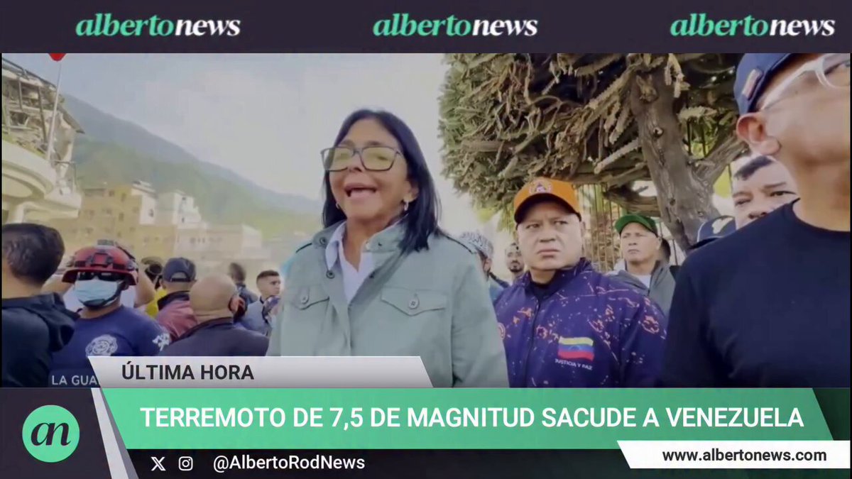 ÚLTIMA HORA | Delcy Rodríguez desde La Guaira, la zona cero del desastre en Venezuela: "Hemos solicitado ayuda internacional". "Ya está por aterrizar los primeros rescatistas que llegan de Rep. Dominicana y en próximas horas llegará del resto de países".