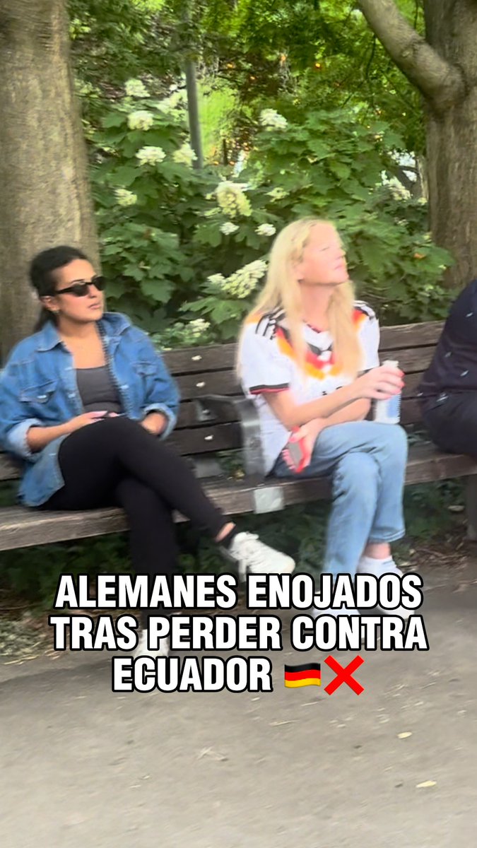 ¡SUS CARAS LO DICEN TODO! 😬 🇩🇪Así salieron los alemanes del Fan Festival en Nueva York, tras perder contra Ecuador. Los europeos no esperaban este marcador. 👀
