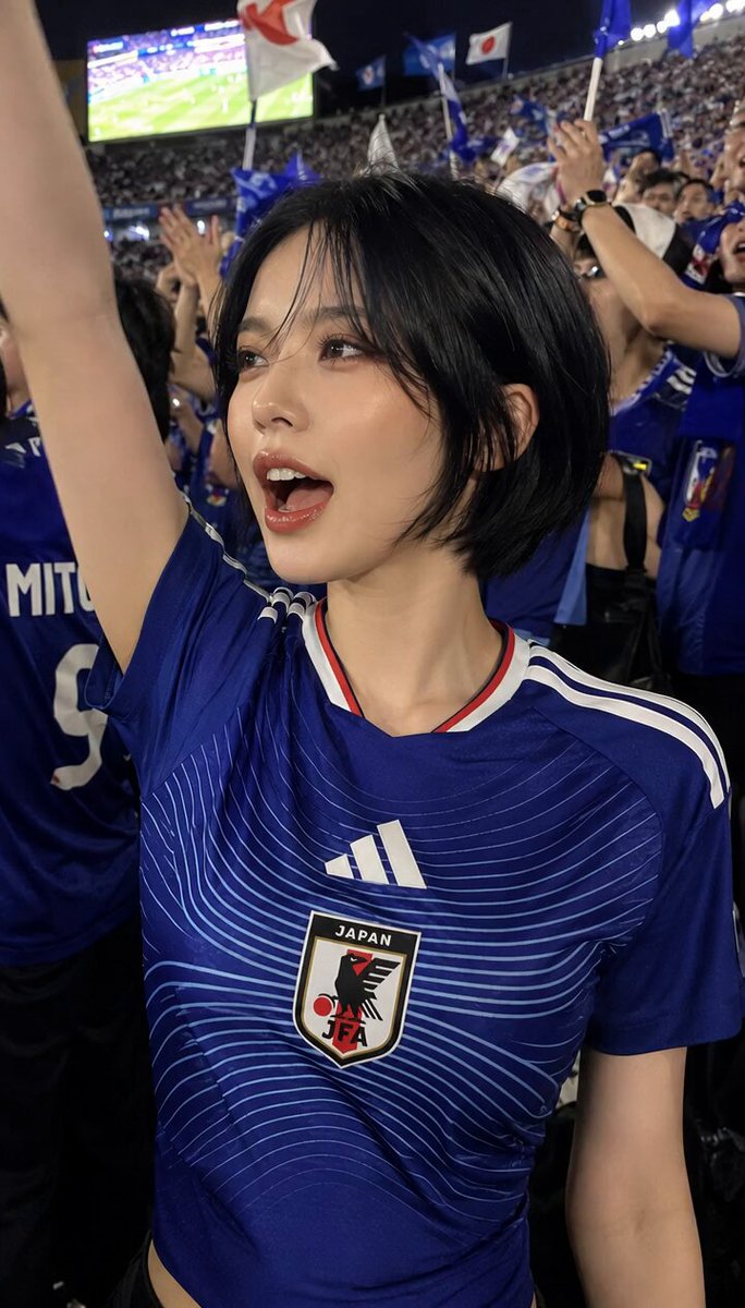 W杯 グループF 日本 vs スウェーデン。 キックオフ🖤⚽✨ 頑張れニッポン！ #サッカー日本代表 #ワールドカップ #日本対スウェーデン