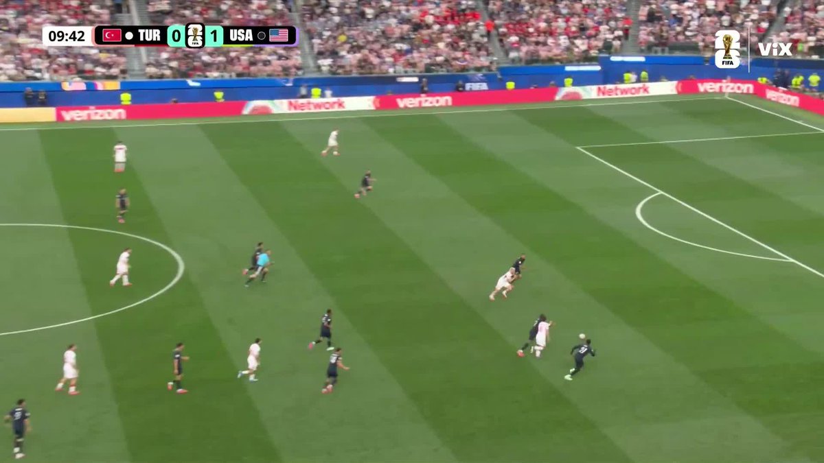 Ufffff qué golazo metió Arda Guler, no podía ser Mundial sin gol de este CHAD y es triste que Turquía ya está eliminado. Aura Guler.