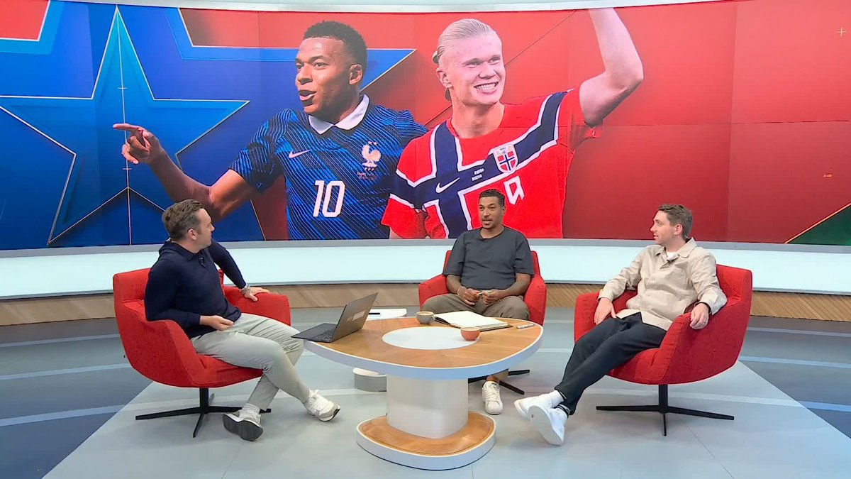 "Kylian Mbappé can create his own goals, Erling Haaland needs service." Jay Bothroyd on the differences between forwards Kylian Mbappé and Erling Haaland 🤝