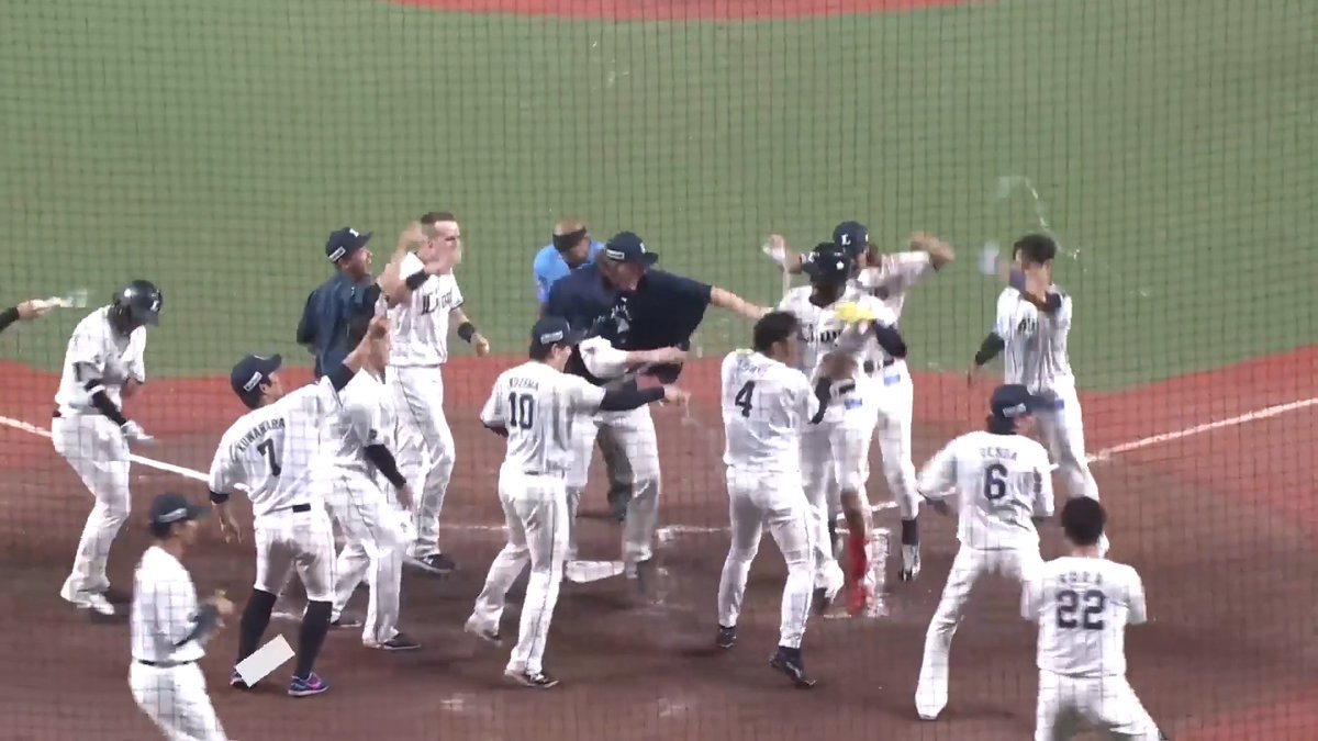 ドラマは9回に待っていた！😭 埼玉西武 カナリオ 選手の今シーズン第7号サヨナラホームラン！🌈 👇スマホ・テレビで試合観戦！