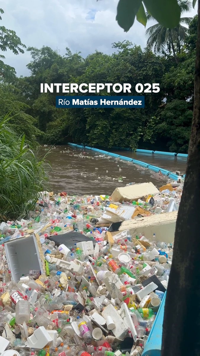 One year ago, we launched our first Interceptor in Panama together with Marea Verde Panamá, Interceptor 022 in the Río Abajo. This year, we also scaled up in two other locations: the Río Matías Hernández and the Juan Díaz - preventing over 100,000 kg of trash from reaching Panama Bay.