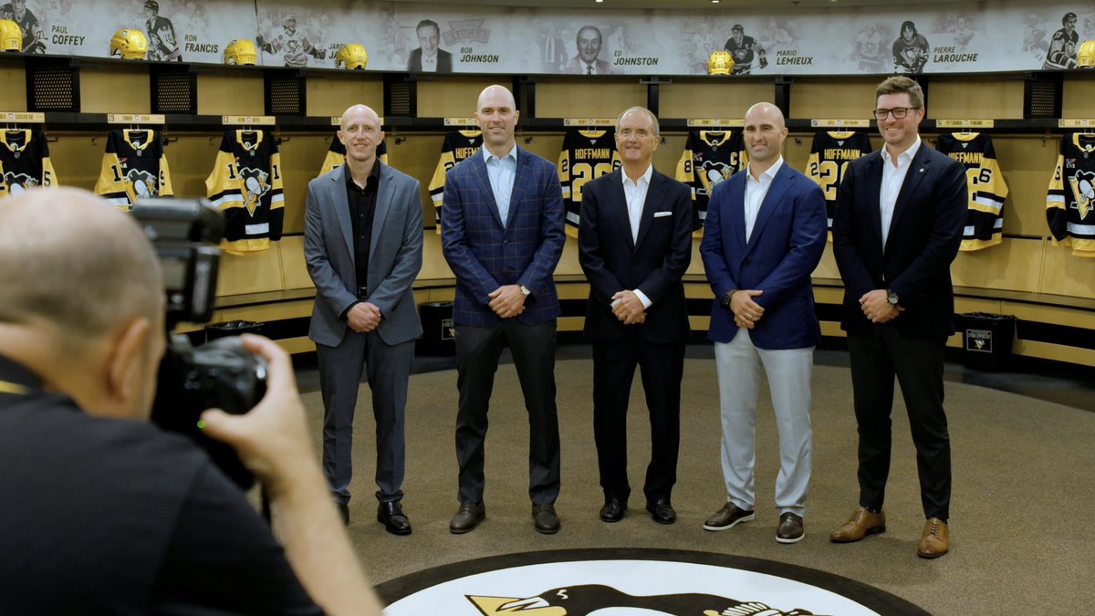 No one ever forgets the excitement of their first time in an NHL locker room 🐧