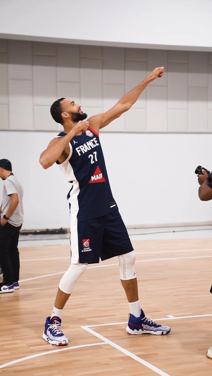 Yes, Rudy Gobert’s got range. No, this isn’t AI 🎯 #FIBAWC