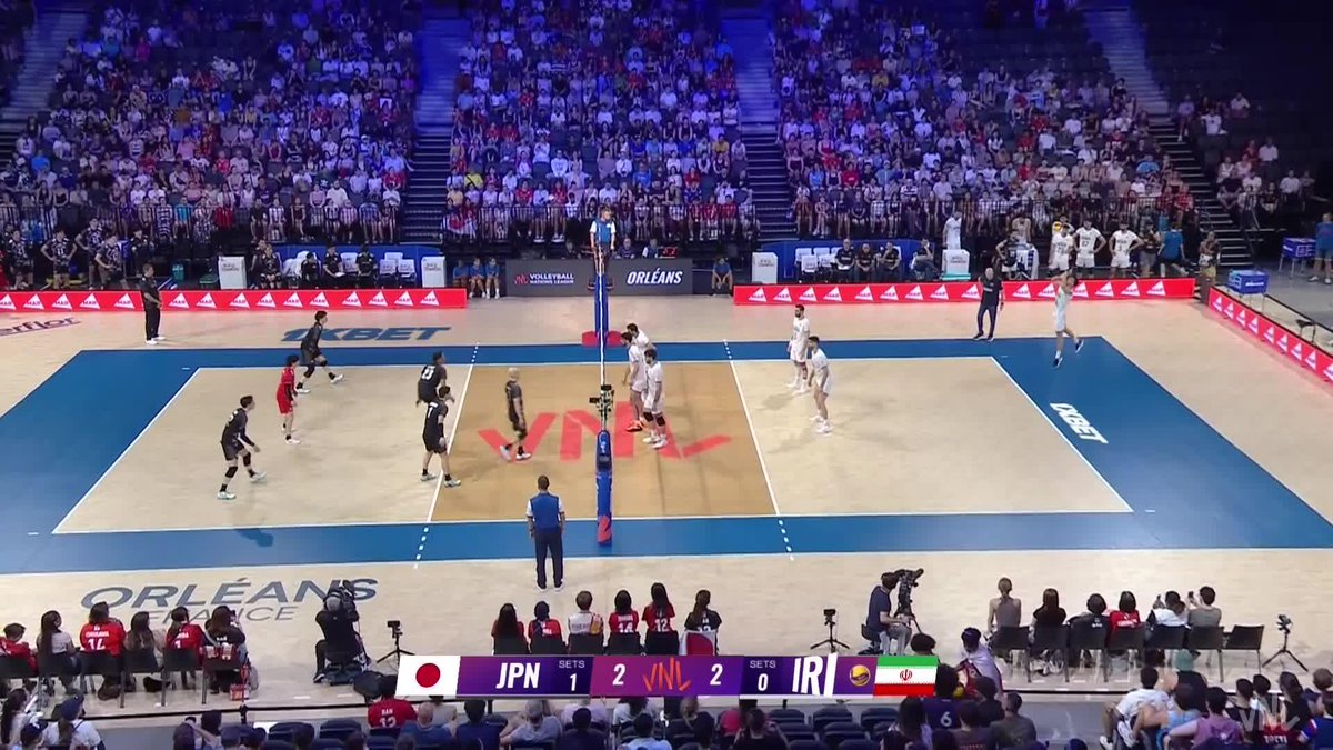 #VNL2026: FUKATSU FAKES PORIYA 😅 📺 LIVE NOW on VBTV: 🏐 #BePartOfTheGame #Volleyball
