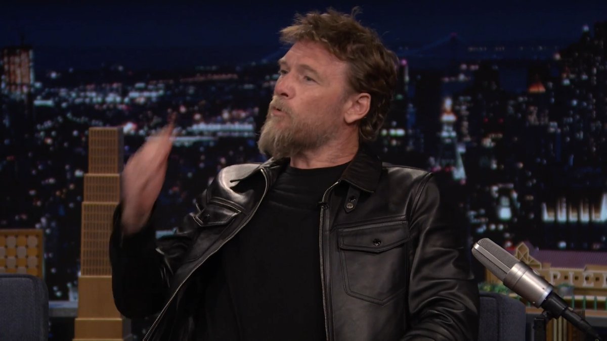 Sam Worthington grew a beard because he’s “unemployed” 🤣 #FallonTonight