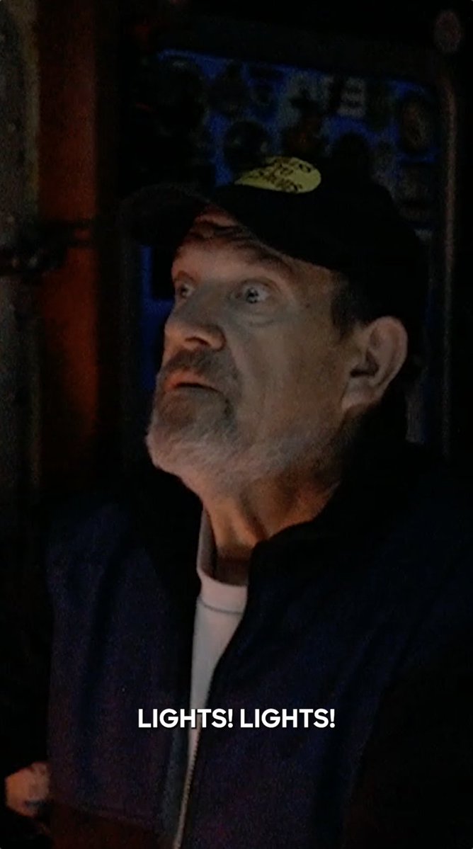 Forced to move 50 pots set into a restricted zone by Keith, Monte relocates them to a legal spot. Targeting his last $900K of bairdi crab, he's hit with another problem. 🤬 ⛴️ #DeadliestCatch is all new tonight 8P on Discovery.