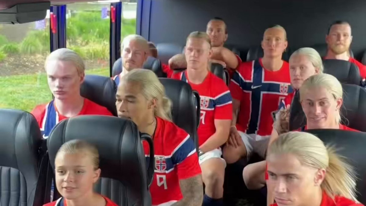 Twitch yayıncısı PlaqueBoyMax, canlı yayında Norveç formalı 20 Erling Haaland benzeriyle Dünya Kupası’ndaki Norveç - Fransa maçına gitti.