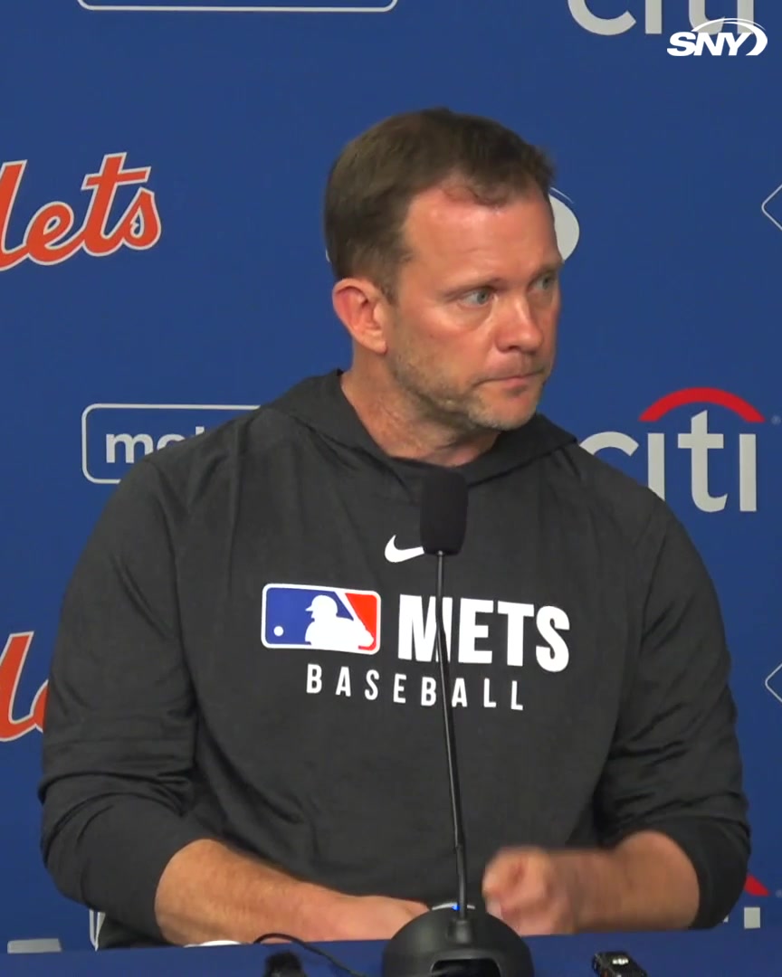 "There's been plenty enough people that have not loved my leadership style in different ways along the journey. You learn from that, you try to be the best you can for everybody." Andy Green talks about being a leader, his perception in the clubhouse, and learning from mistakes: