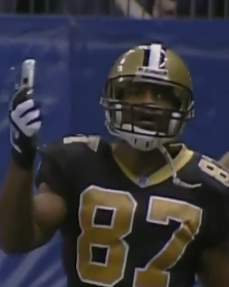 Joe Horn, forever iconic. 📞 📺