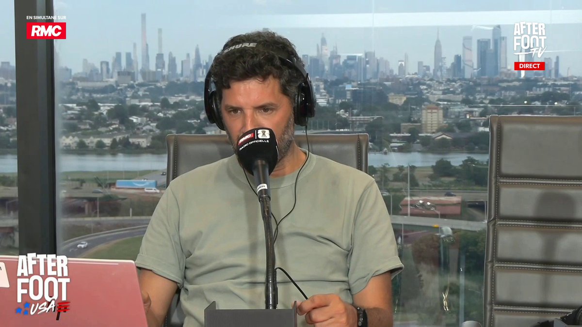 👀🔥 Allez, Nicolas Jamain vous le tease en direct : INVITÉ DE PRESTIGE DIMANCHE DANS L'AFTER ! Nico vous donne un indice ! Si vous avez trouvé le nom de l'invité, dites le nous en commentaire 👇