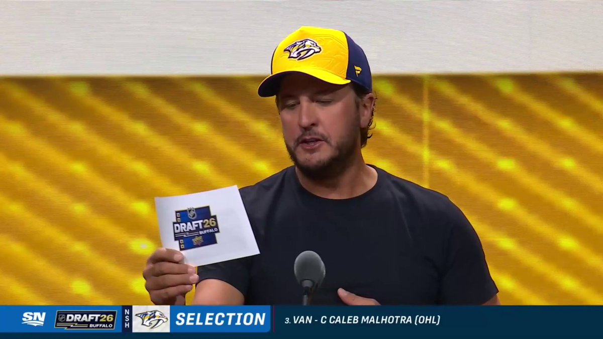 Country music star Luke Bryan helped the Nashville Predators make their pick! 🎶 #NHLDraft