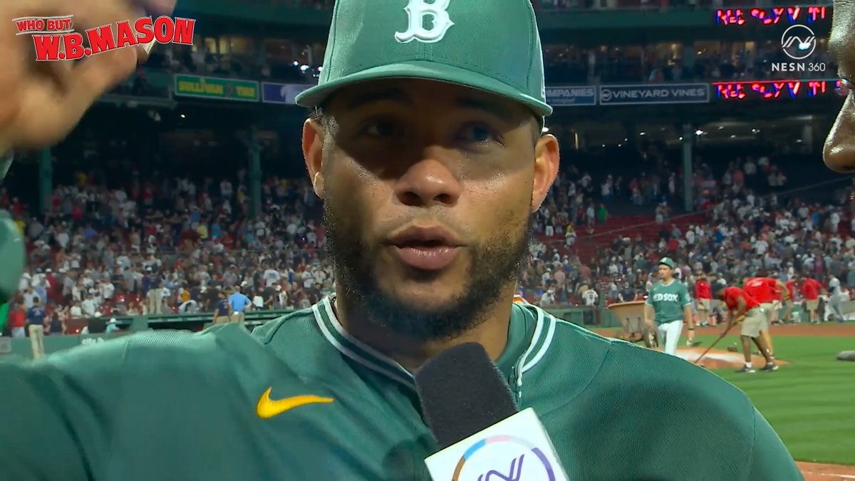 Willson got choked up postgame talking about the devastating earthquakes in Venezuela 🥺 "It hurts.... I always keep Venezuela in my heart." 🇻🇪 Show your support: ❤️ presented by W.B. Mason Co. 🎙️