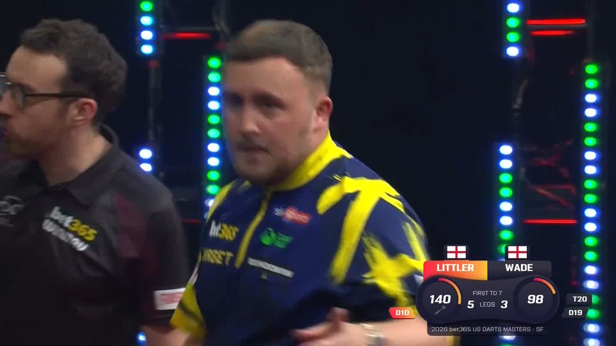 STUNNING FROM LITTLER! The world number one produces a magnificent 140 finish to move a leg away from victory! 📺 #USDarts2026