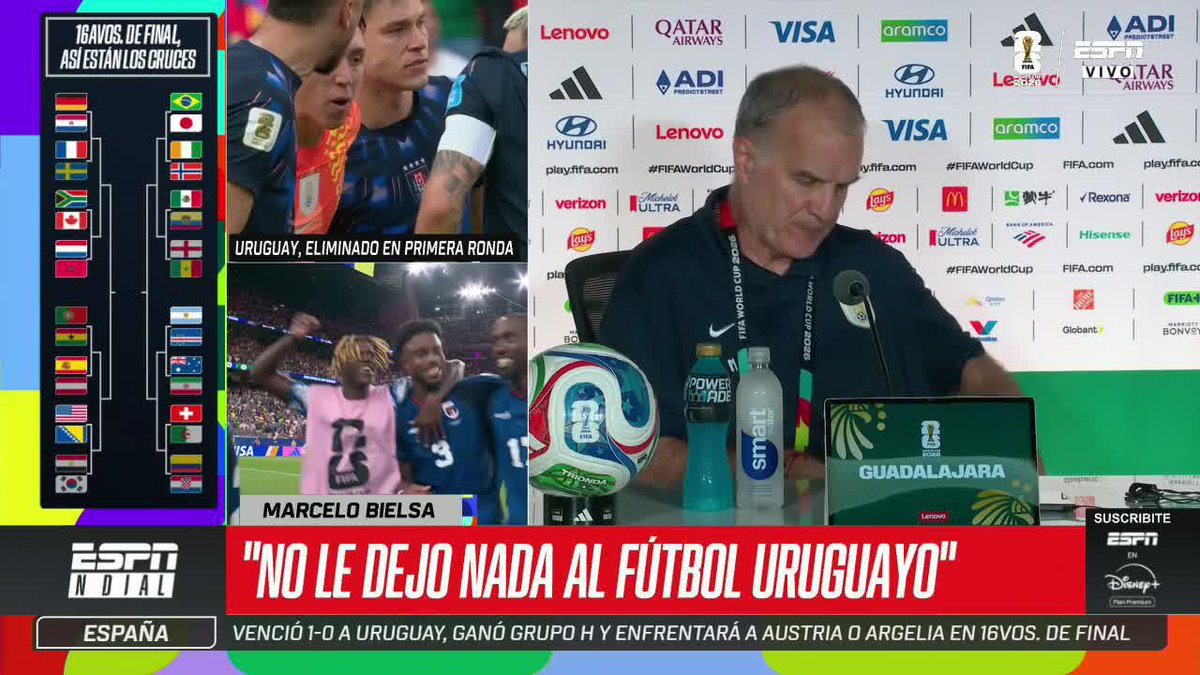 "MUSLERA DECIDIÓ SALIR" Marcelo Bielsa analizó se refirió a la salida de Fernando Muslera en el entretiempo de Uruguay vs. España. ⚽ #ESPNMundial 📺 Mirá los mejores partidos de la #FIFAWorldCup por ESPN, en el Plan Premium de #DisneyPlus