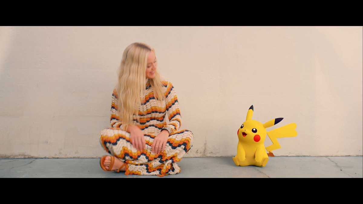 lembrei que a única vez que chorei de verdade com um clipe foi electric da katy