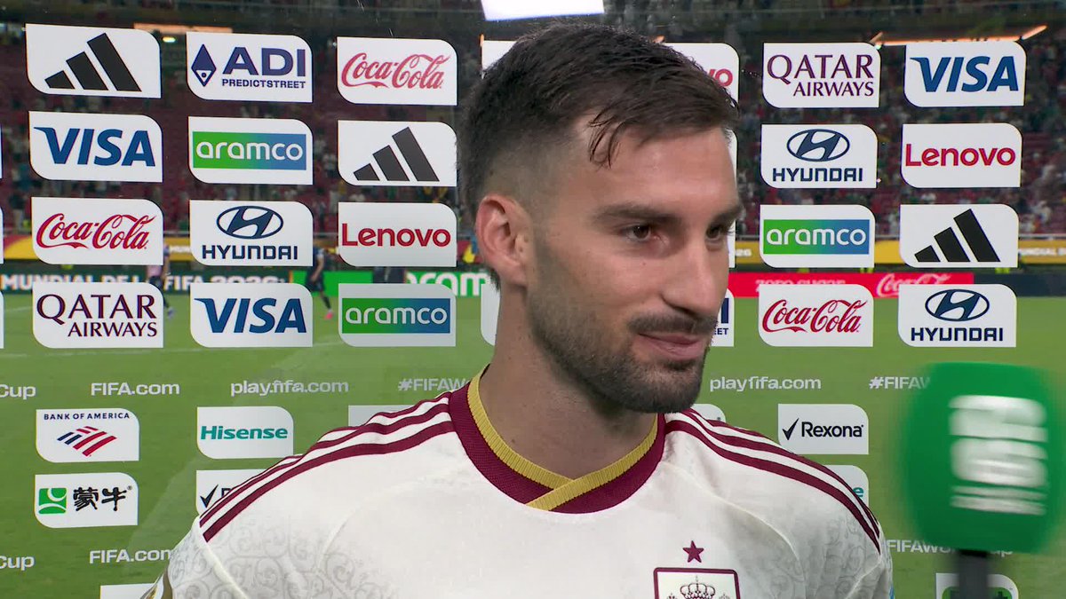 "CREO QUE LE HA BOTADO MAL" 👏🏼 Alex Baena se solidarizó con Nando Muslera y le dejó un lindo mensaje al arquero de Estudiantes ⚽ #ESPNMundial 📺 Mirá los mejores partidos de la #FIFAWorldCup por ESPN, en el Plan Premium de #DisneyPlus
