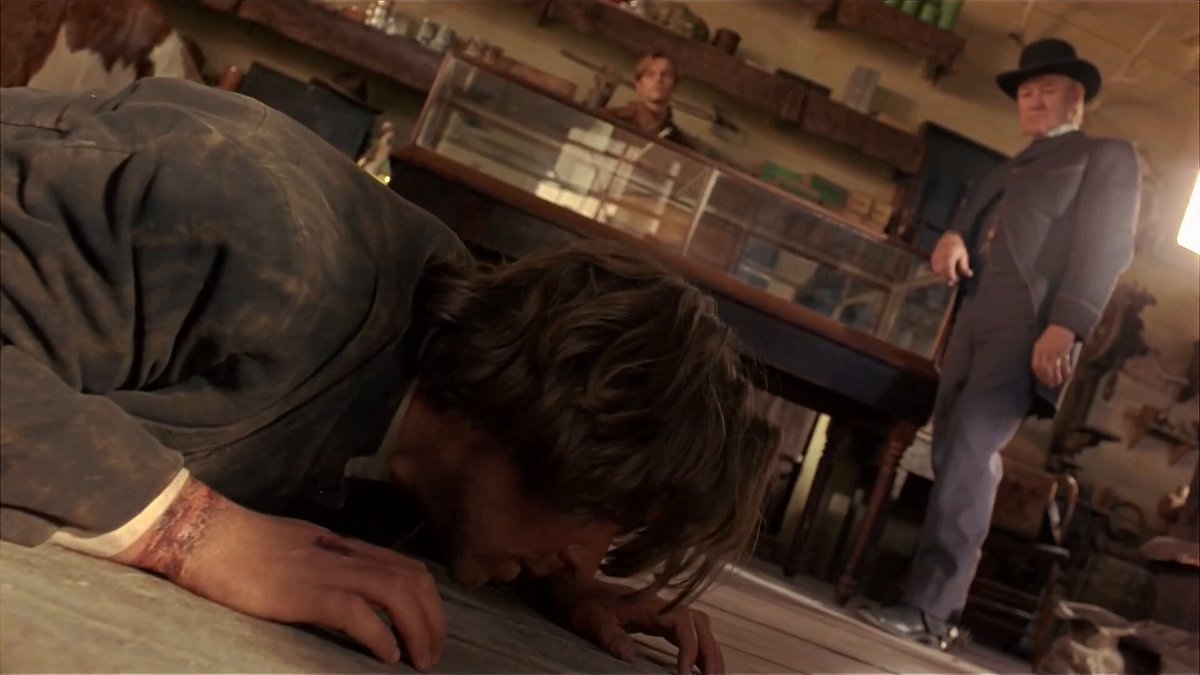 A rare Western that brings together stars at different stages of their careers: Gene Hackman at his commanding peak, Sharon Stone as a major box-office force, and rising talents Russell Crowe and Leonardo DiCaprio at the very beginning of their Hollywood journeys. A duel where eras of cinema collide... 🎬 The Quick and the Dead (1995)