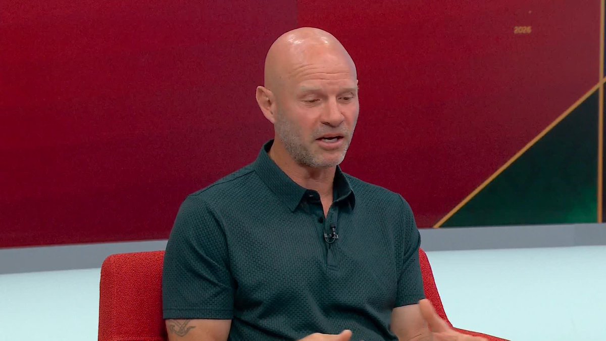 "I do not understand why Cole Palmer isn't in the squad" "All of our special players have been left out" Former England defender Danny Mills says that the side is lacking the players to break down a low block 🎙️