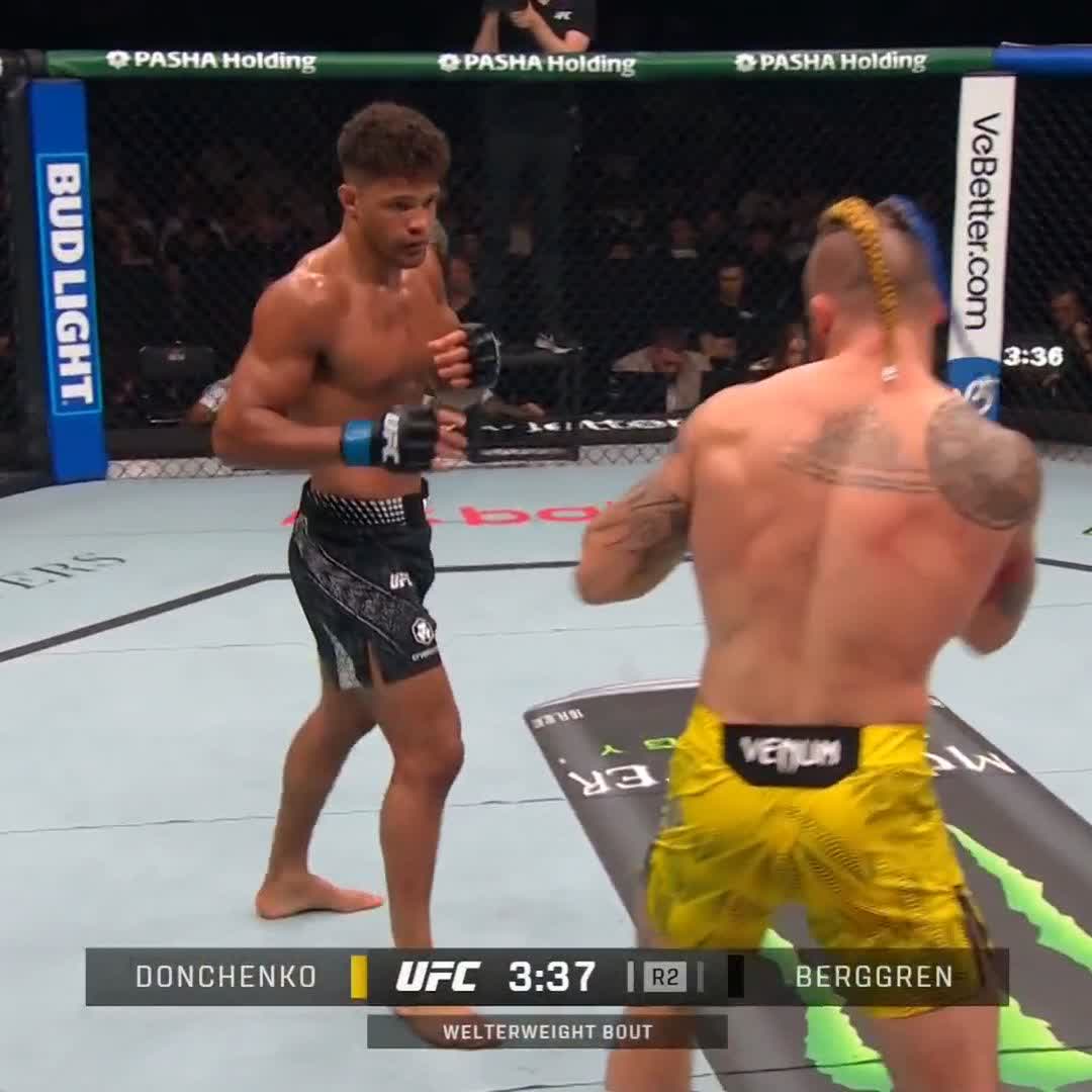 LE HEADKICK L’A TELLEMENT SONNÉ 😳 #UFCBaku