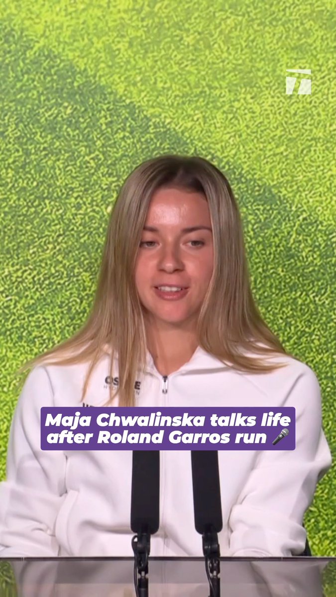 Maja Chwalinska has started getting recognized after her run to the Roland Garros final 🤩 #Wimbledon