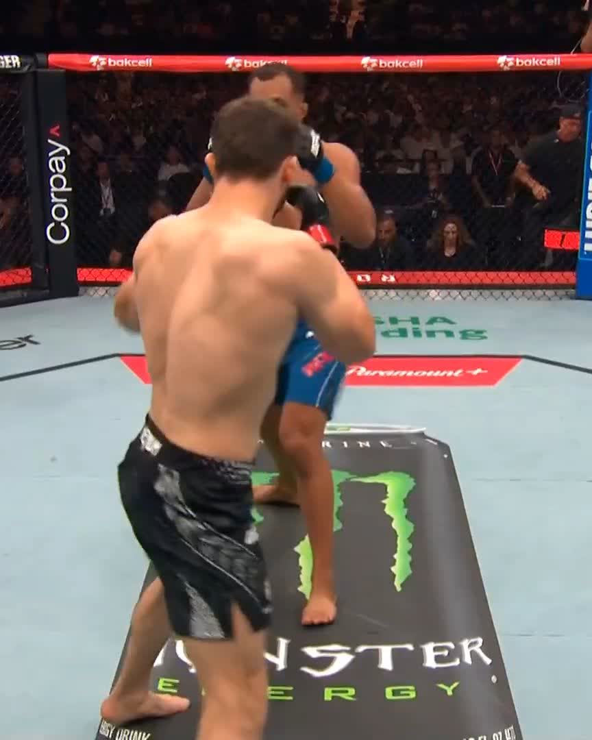 OH. MY. GOODNESS. AbdulRakhman Yakhyaev needed less than 10 seconds for the finish! [ #UFCBaku | LIVE NOW on @ParamountPlus ]