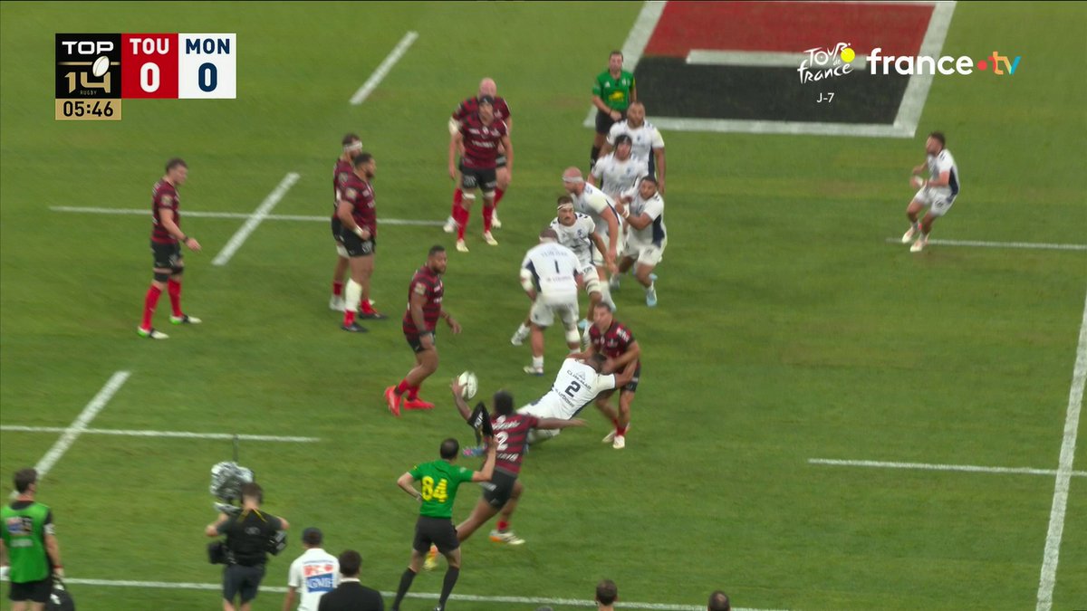 Revenir à un niveau stratosphérique en demi finale puis en finale, c’est ça le savoir faire des grands joueurs. Apres cet essai digne de Kolbe prime, un doublé en bord de ruck. Légende Peato ✨